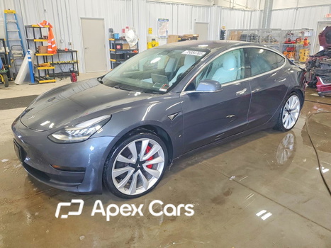 Tesla Model 3 2018 - Zdjęcie 1 z 13