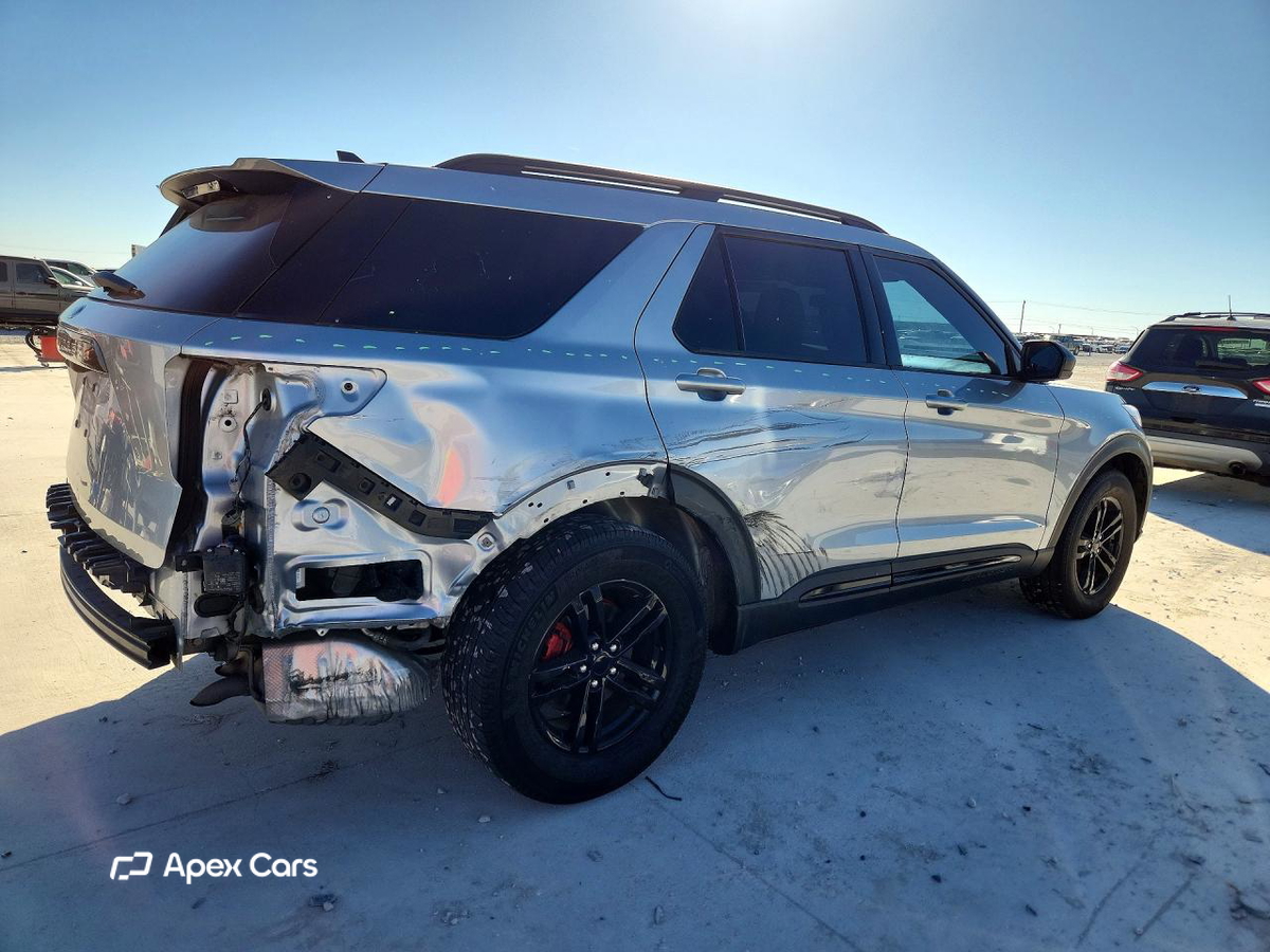 Ford Explorer 2023