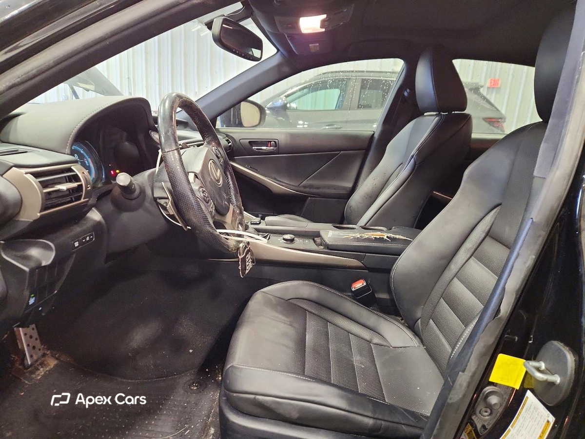 Lexus IS 2016
