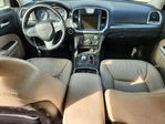 Chrysler 300 2016