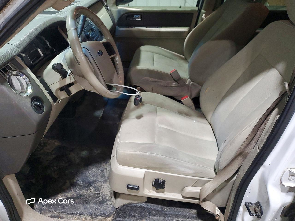 Ford Expedition 2010