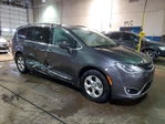 Chrysler Pacifica 2017