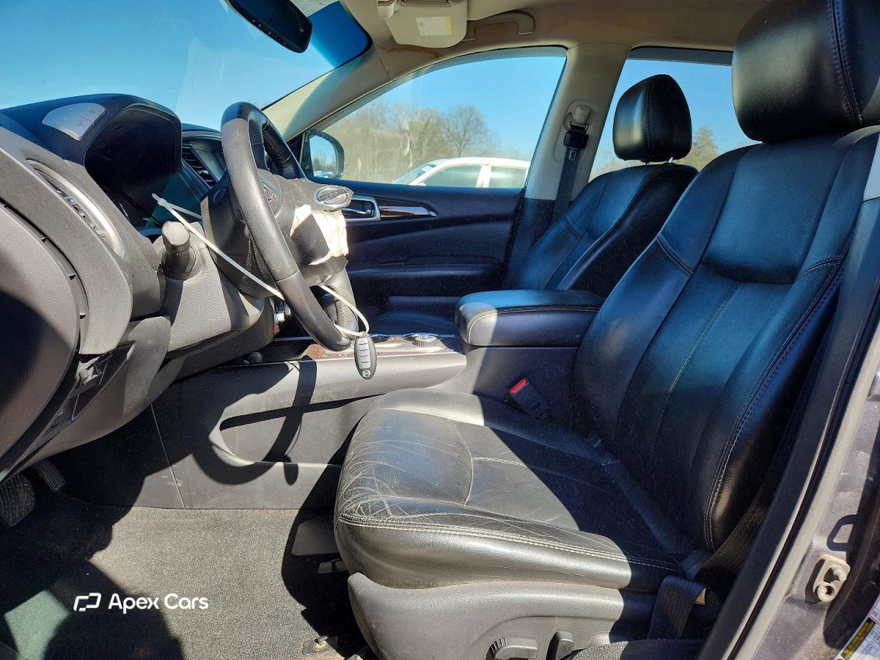 Nissan Pathfinder 2014