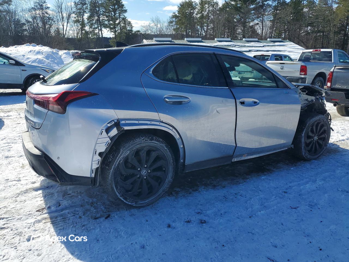 Lexus UX 2023