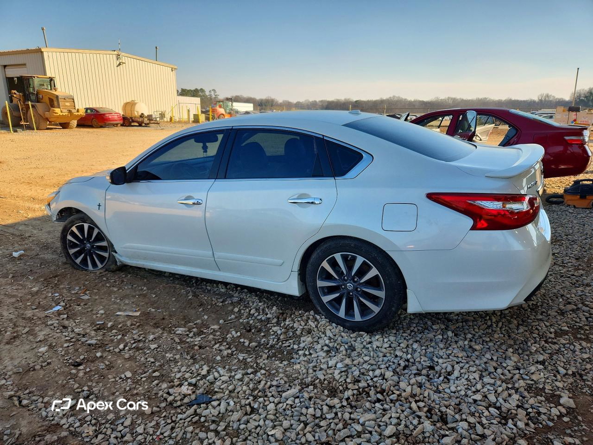 Nissan Altima 2017