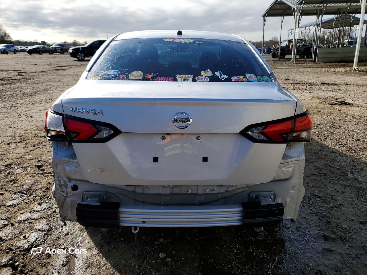 Nissan Versa 2021