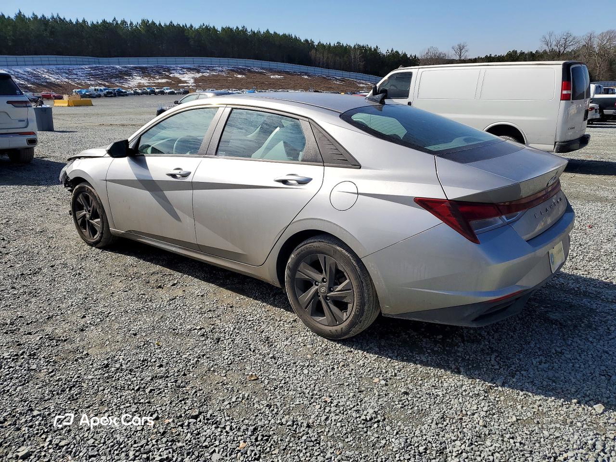 Hyundai Elantra 2021