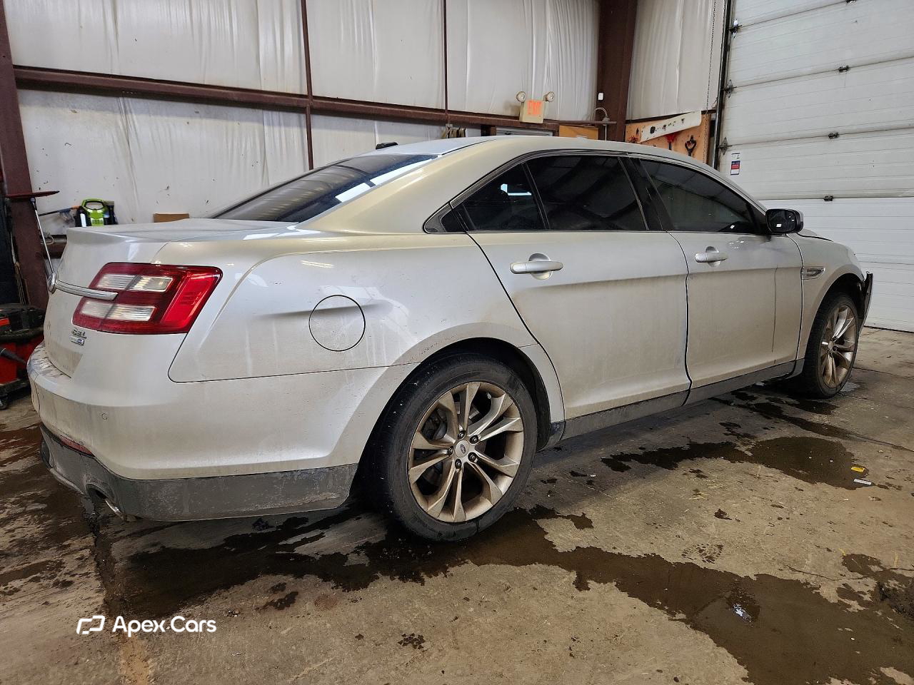 Ford Taurus 2013