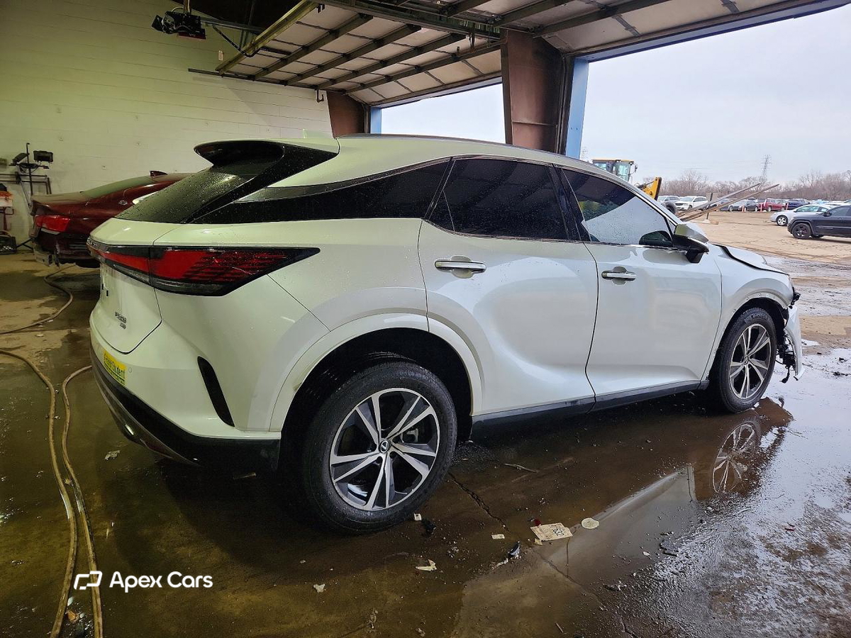 Lexus RX 2024