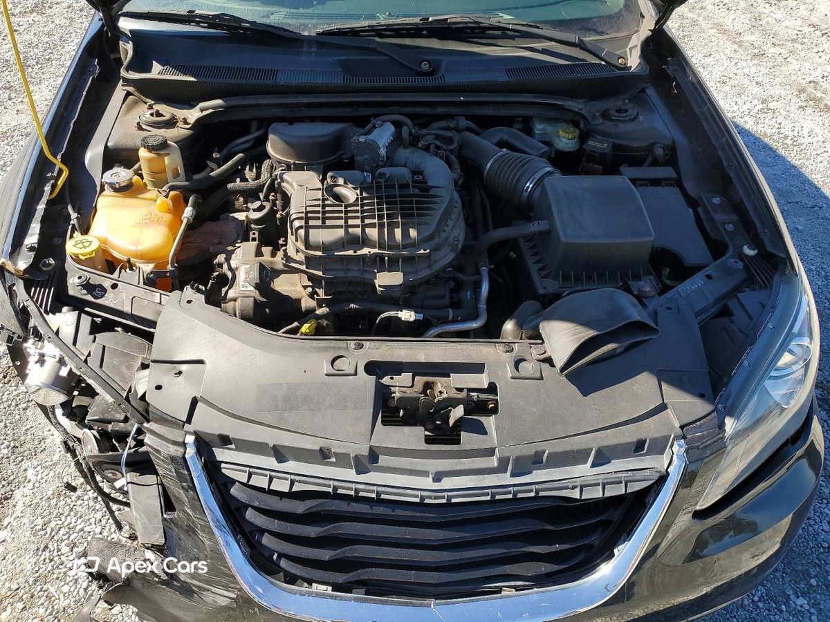 Chrysler 200 2012