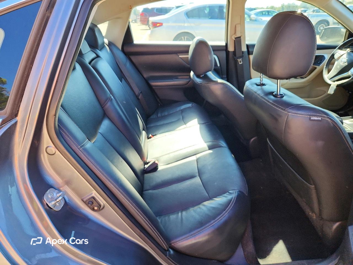 Nissan Altima 2017
