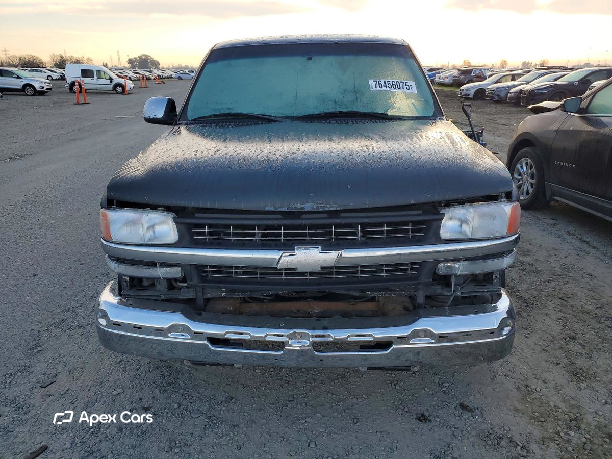 Chevrolet Silverado 2001