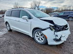 Chrysler Pacifica 2017