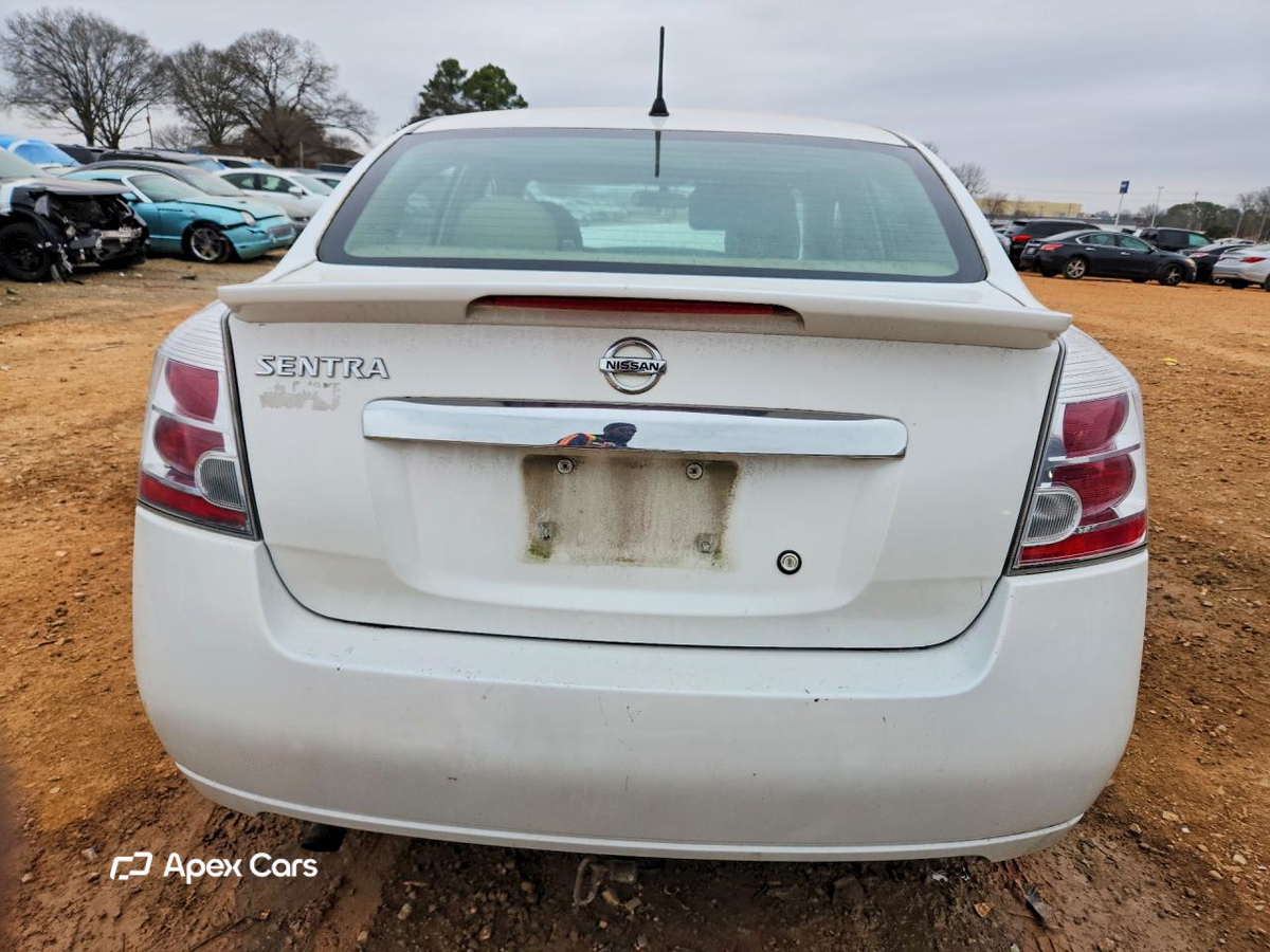 Nissan Sentra 2011