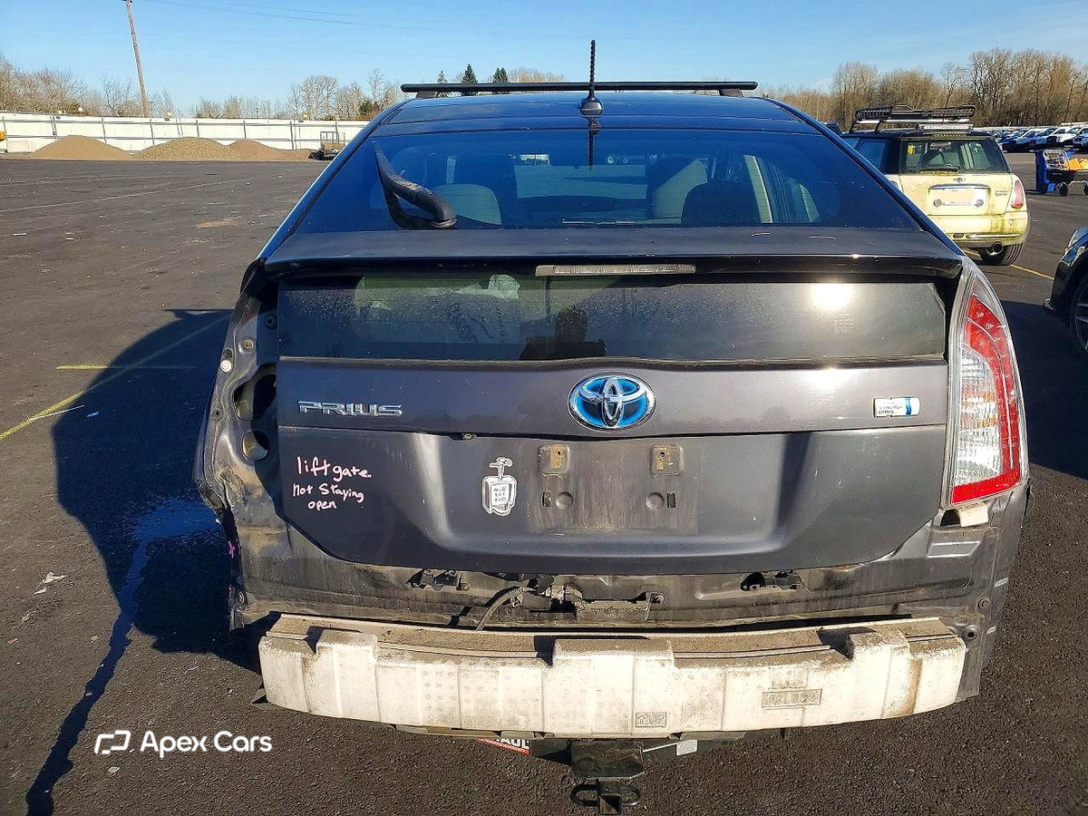 Toyota Prius 2012