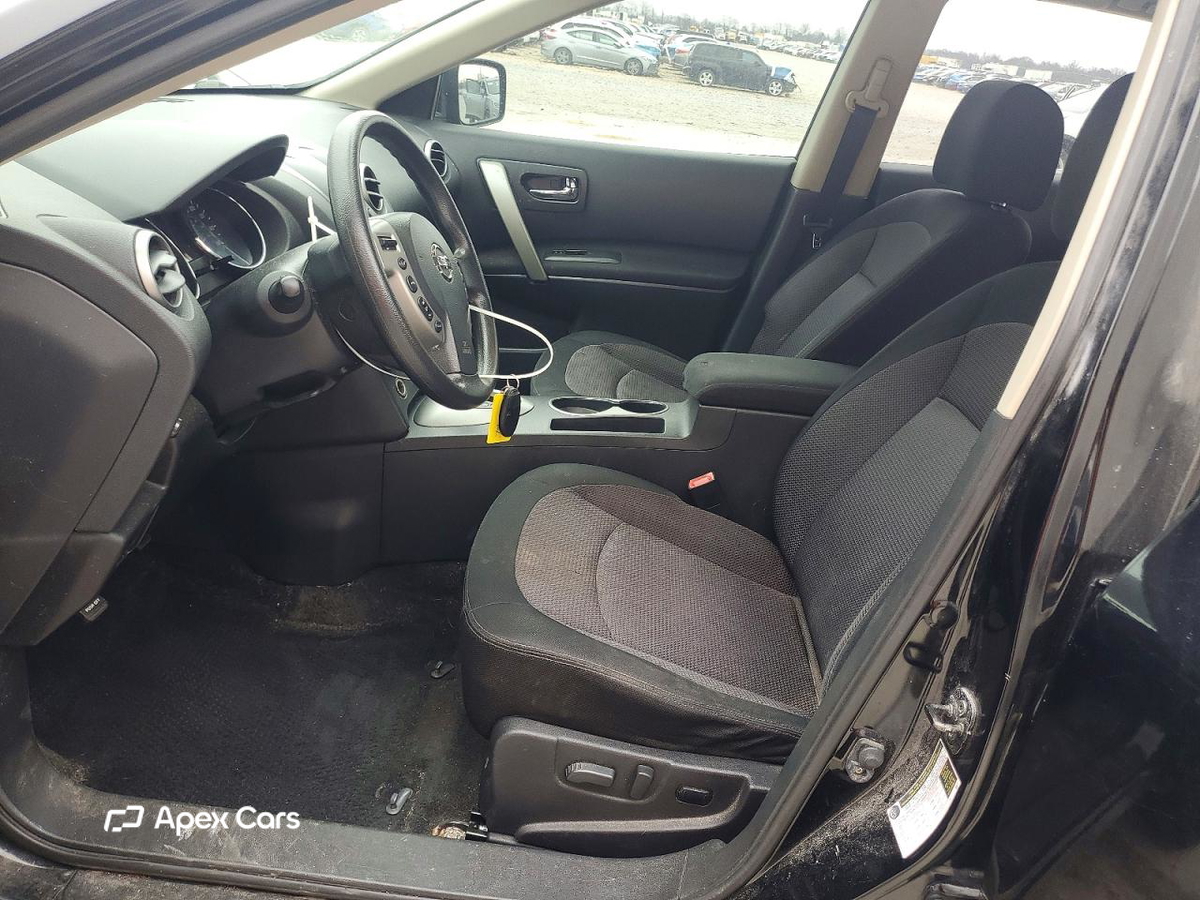 Nissan Rogue 2011