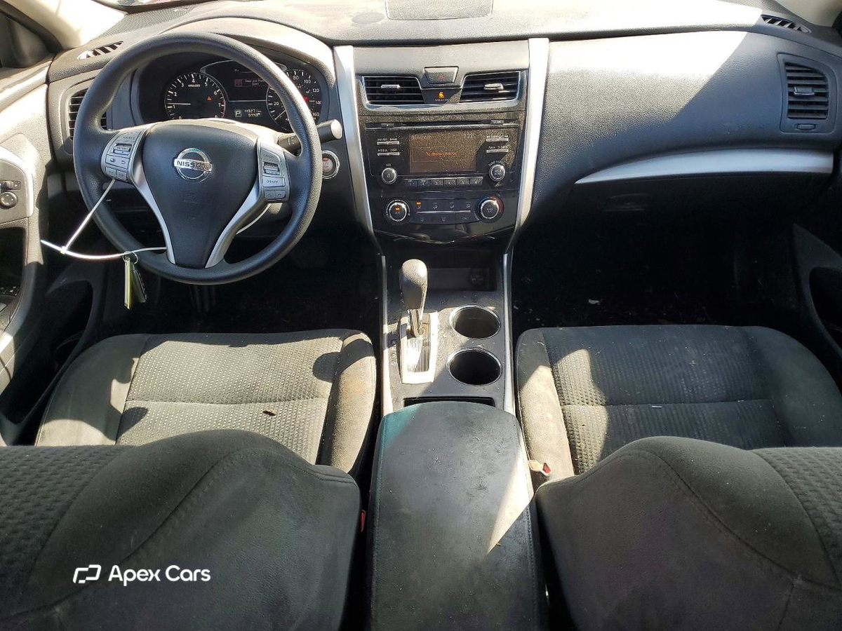 Nissan Altima 2015