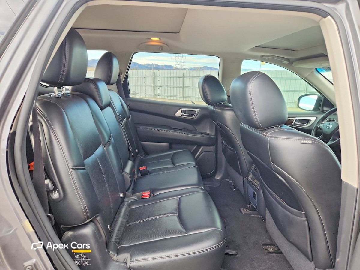 Nissan Pathfinder 2016