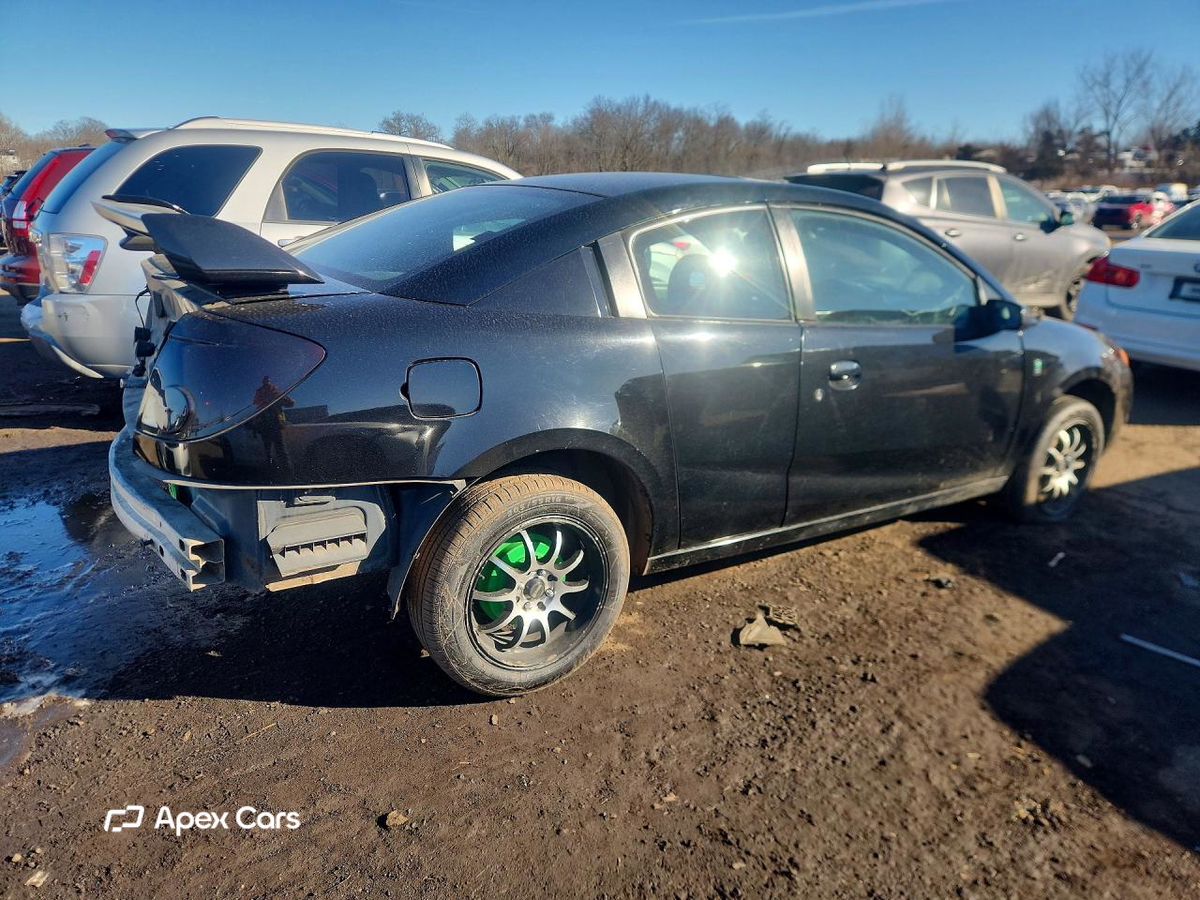 Saturn ION 2004