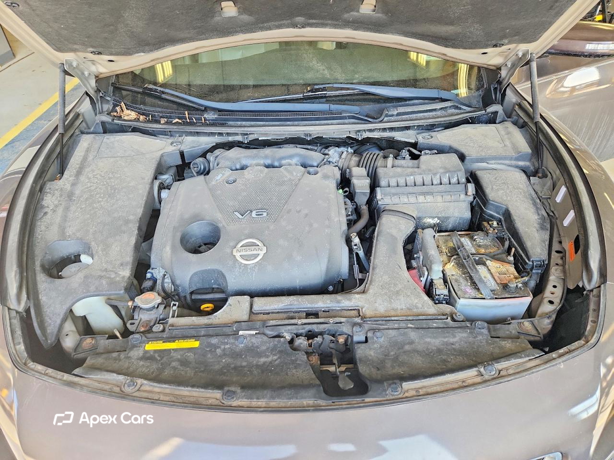 Nissan Maxima 2012