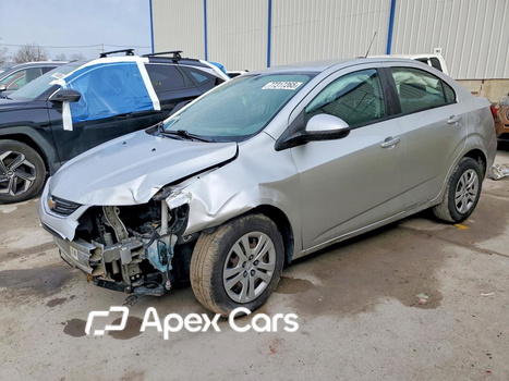 Chevrolet Sonic 2017 - Image 1 of 14