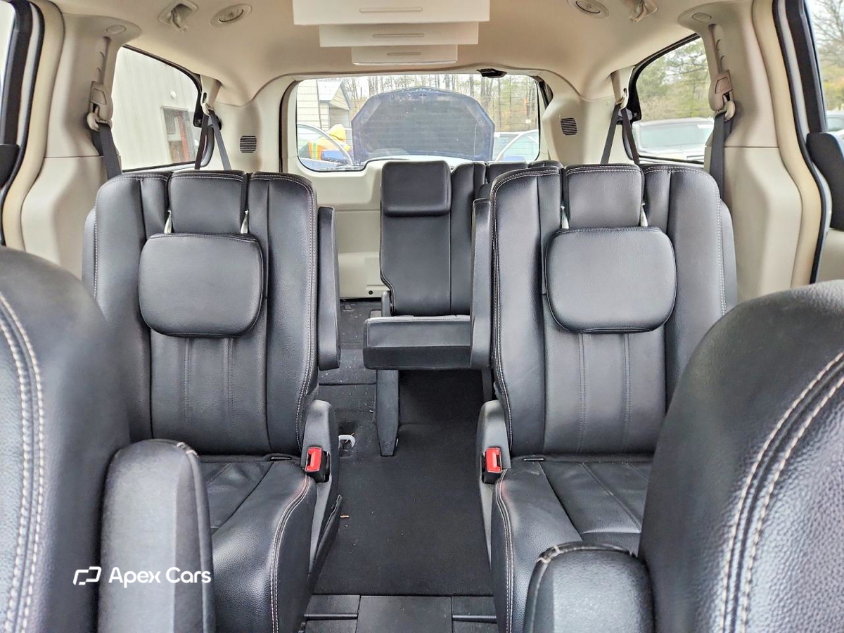 Chrysler Voyager 2016