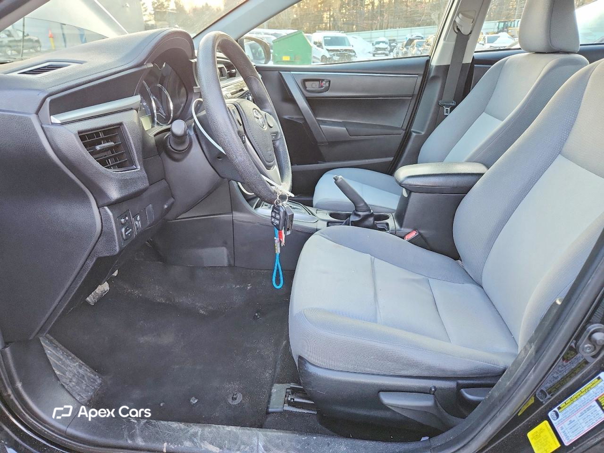 Toyota Corolla 2015