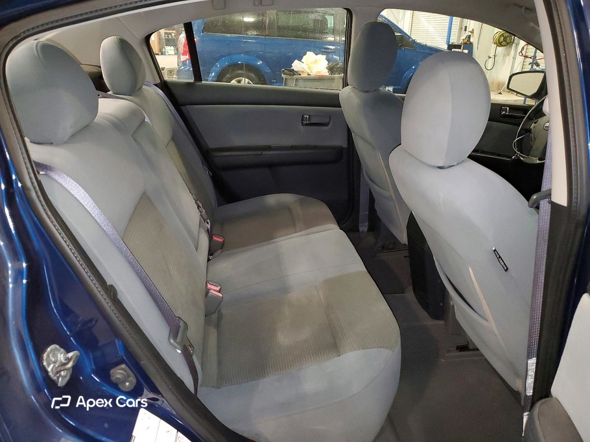 Nissan Sentra 2010
