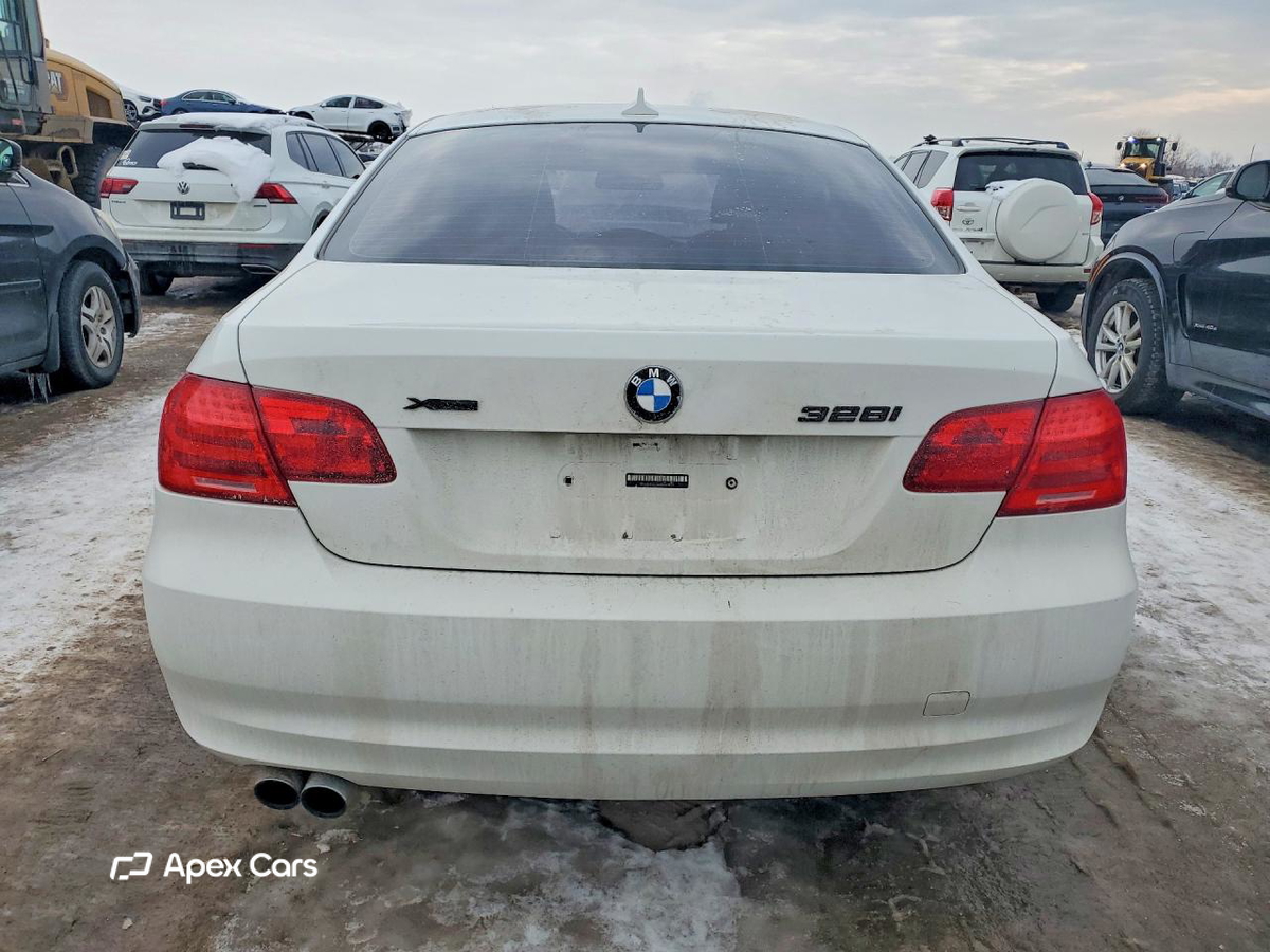 BMW Series 3 2011