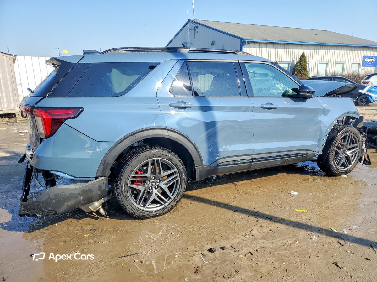 Ford Explorer 2025