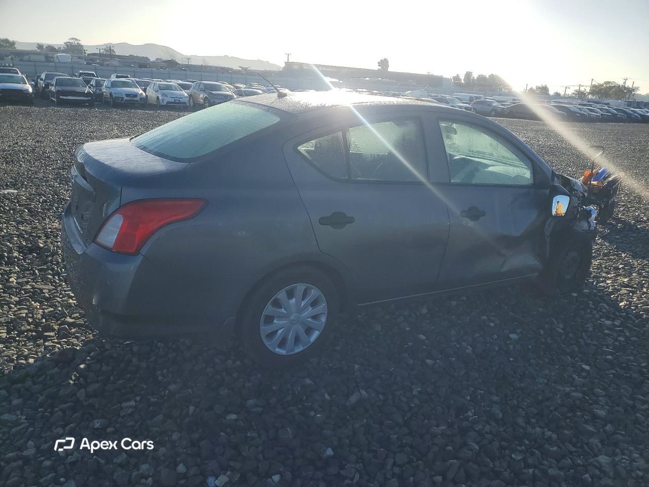 Nissan Versa 2016