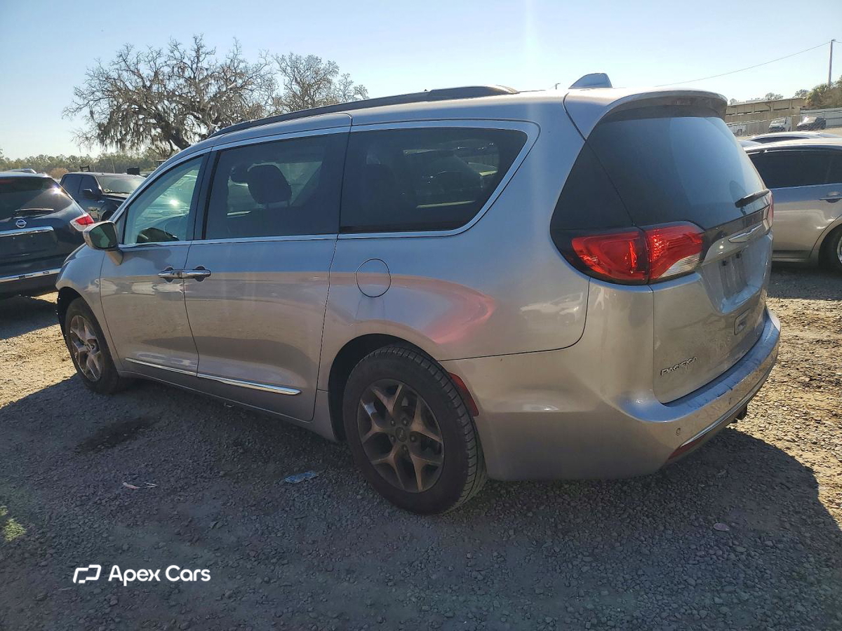 Chrysler Pacifica 2017