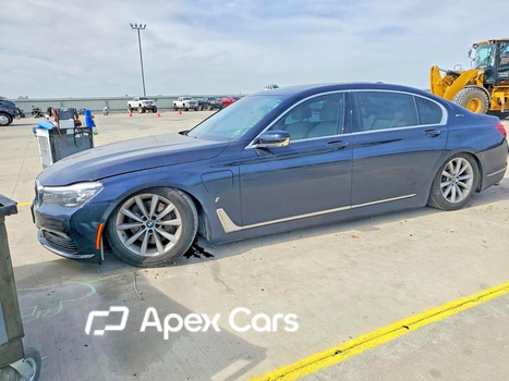 BMW Series 7 2018 - Image 1 of 12