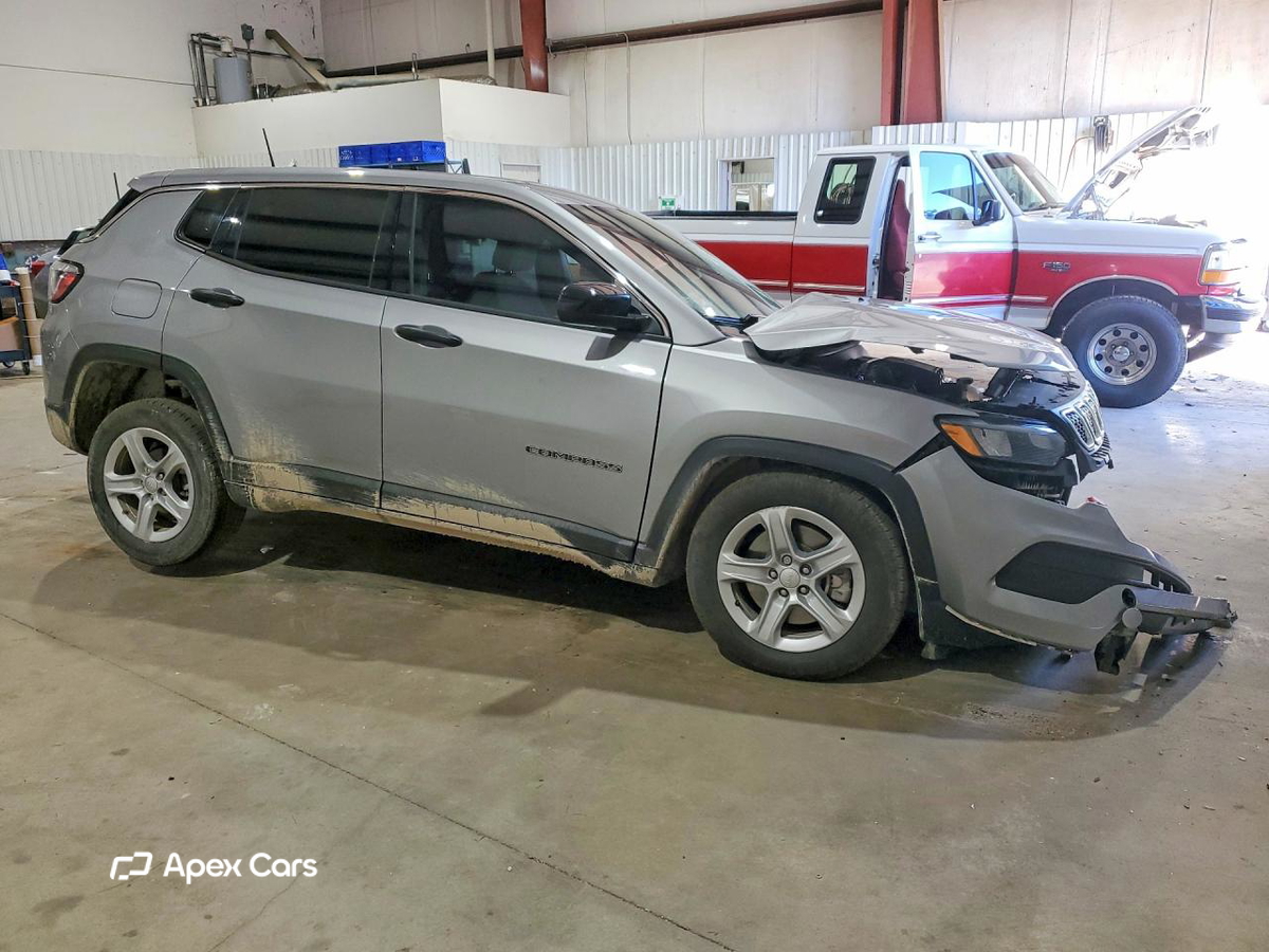 Jeep Compass 2024
