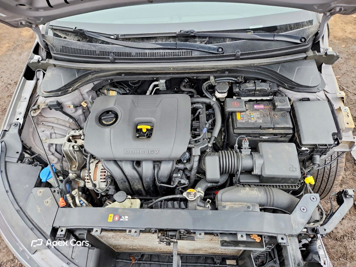 Hyundai Elantra 2020