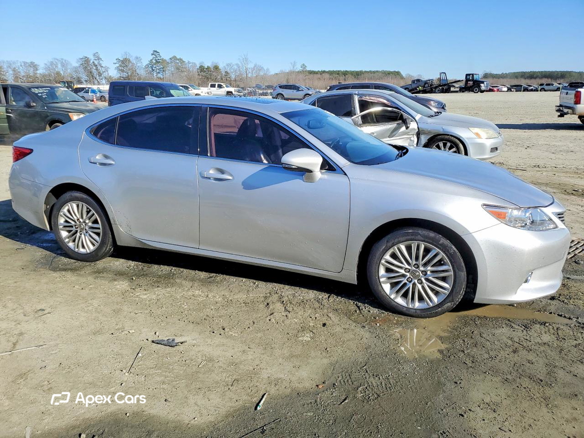 Lexus ES 2015