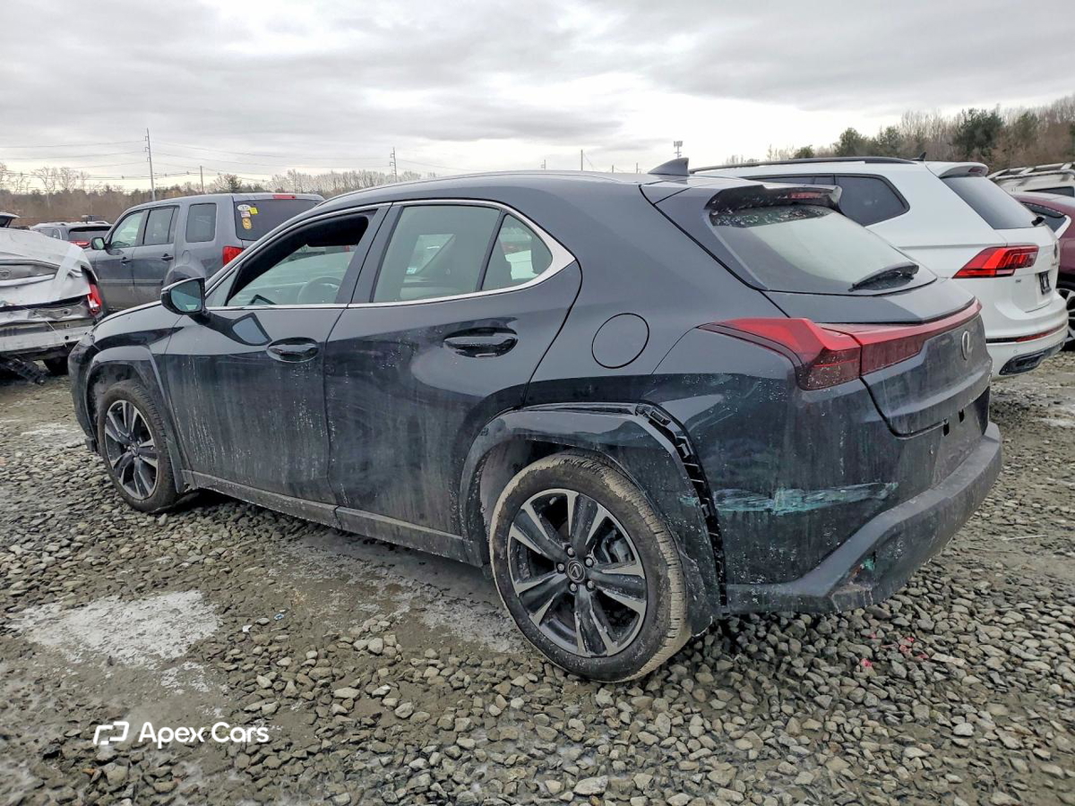 Lexus UX 2023