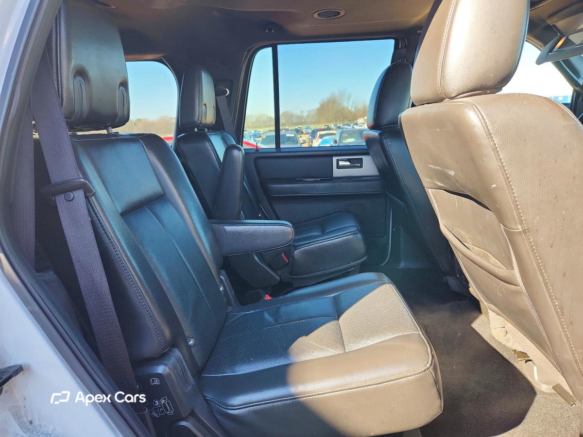 Ford Expedition 2012