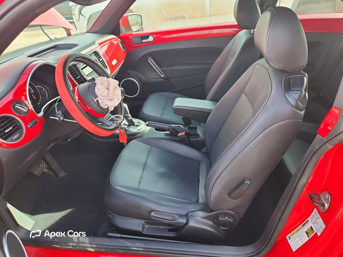 Volkswagen Beetle 2015