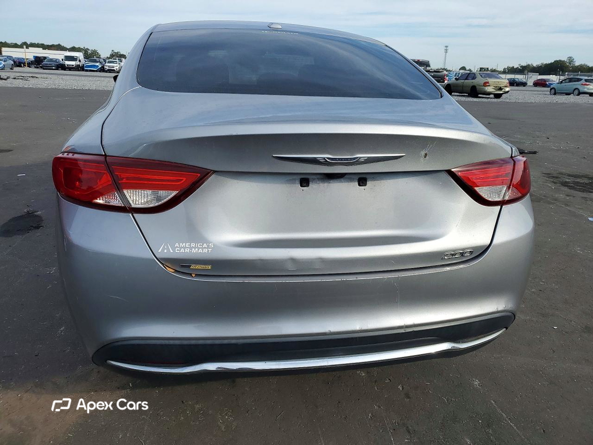 Chrysler 200 2015