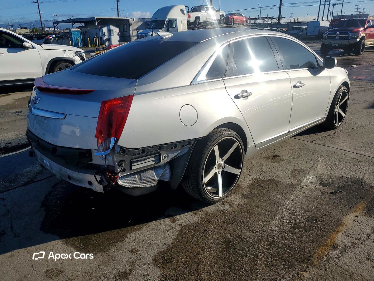 Cadillac XTS 2016