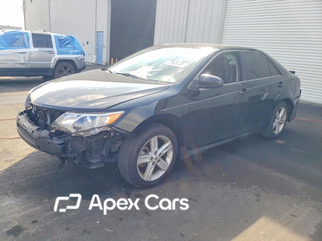 Toyota Camry 2012 - Image 1 of 14