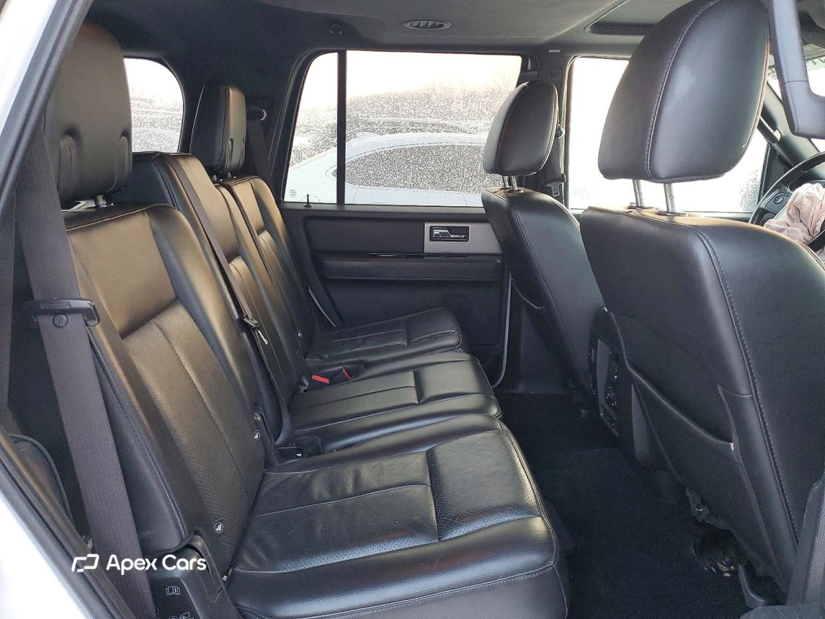 Ford Expedition 2013