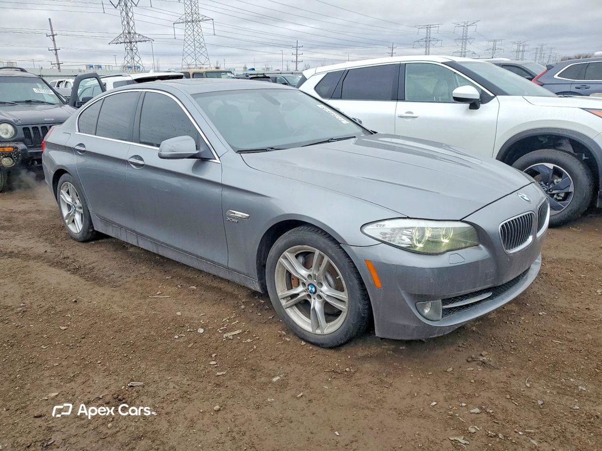 BMW Series 5 2011