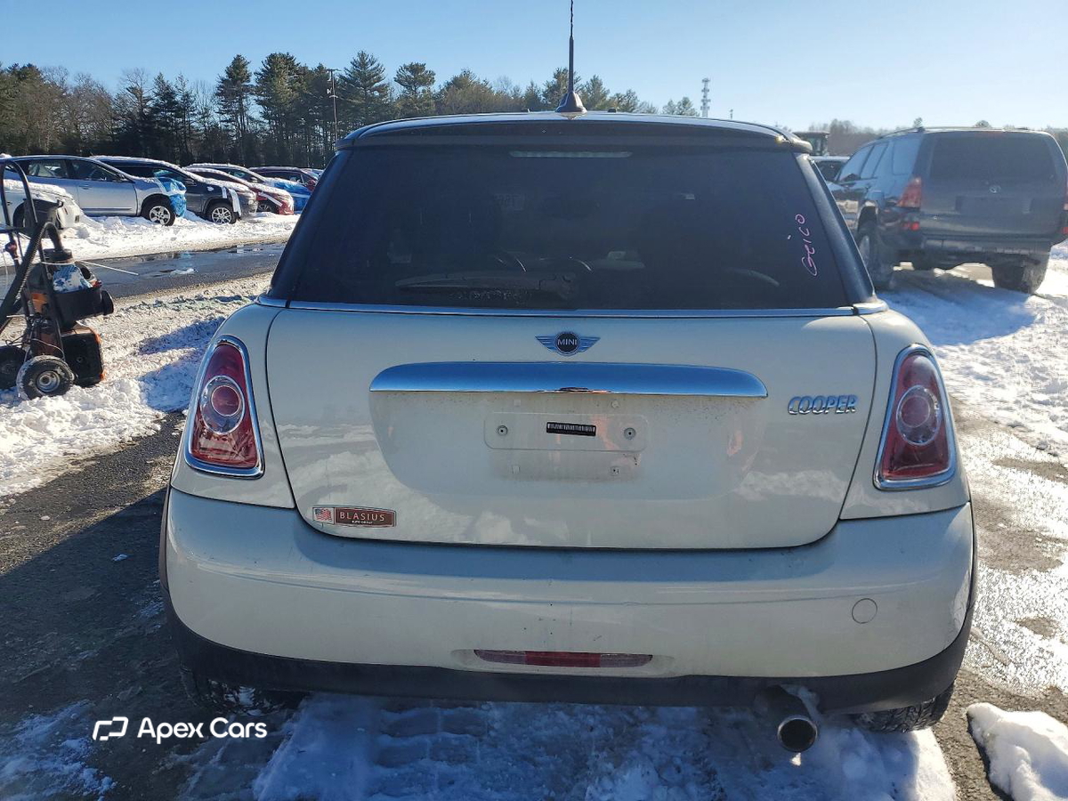 MINI Cooper 2013