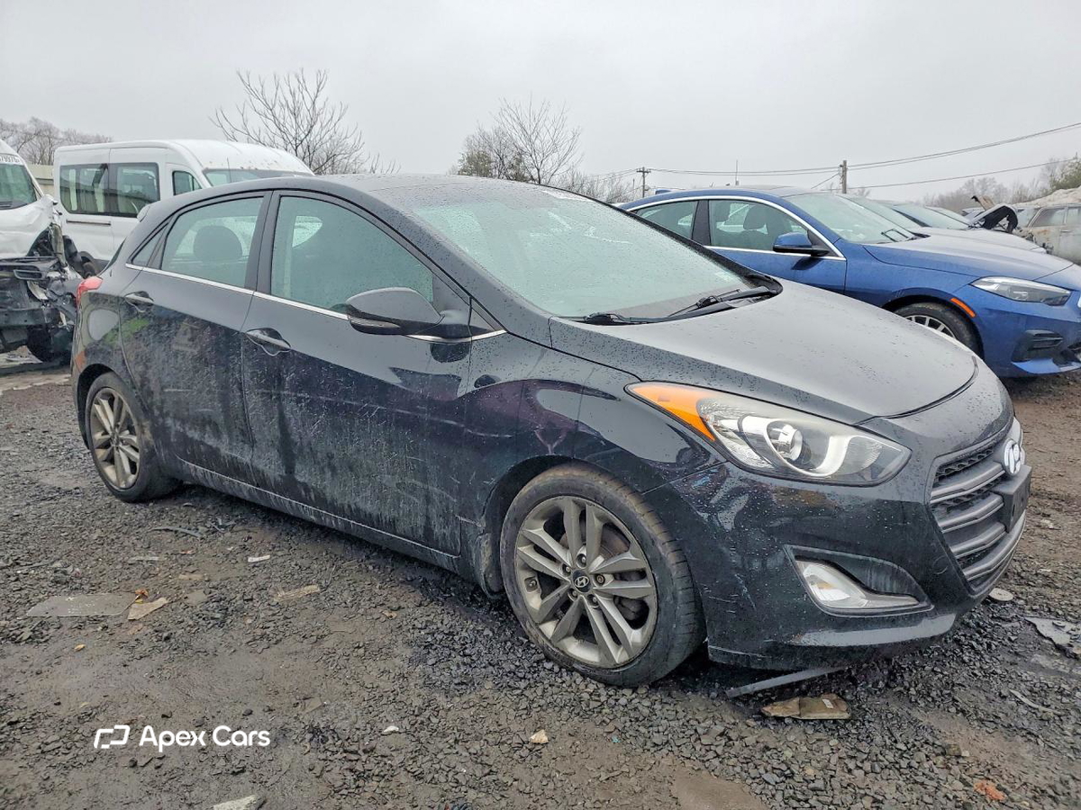 Hyundai Elantra 2016