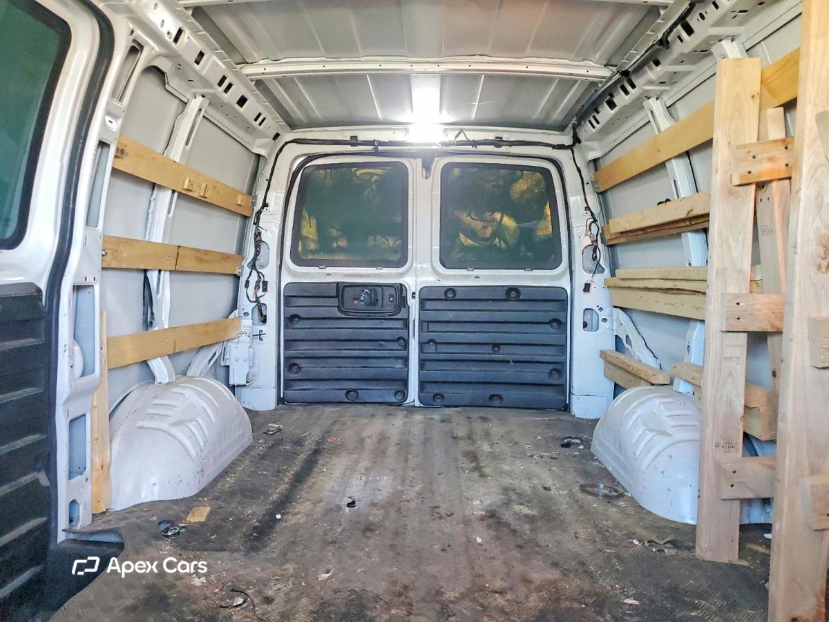Chevrolet Express 2020