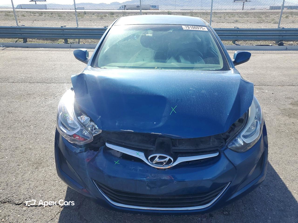Hyundai Elantra 2016