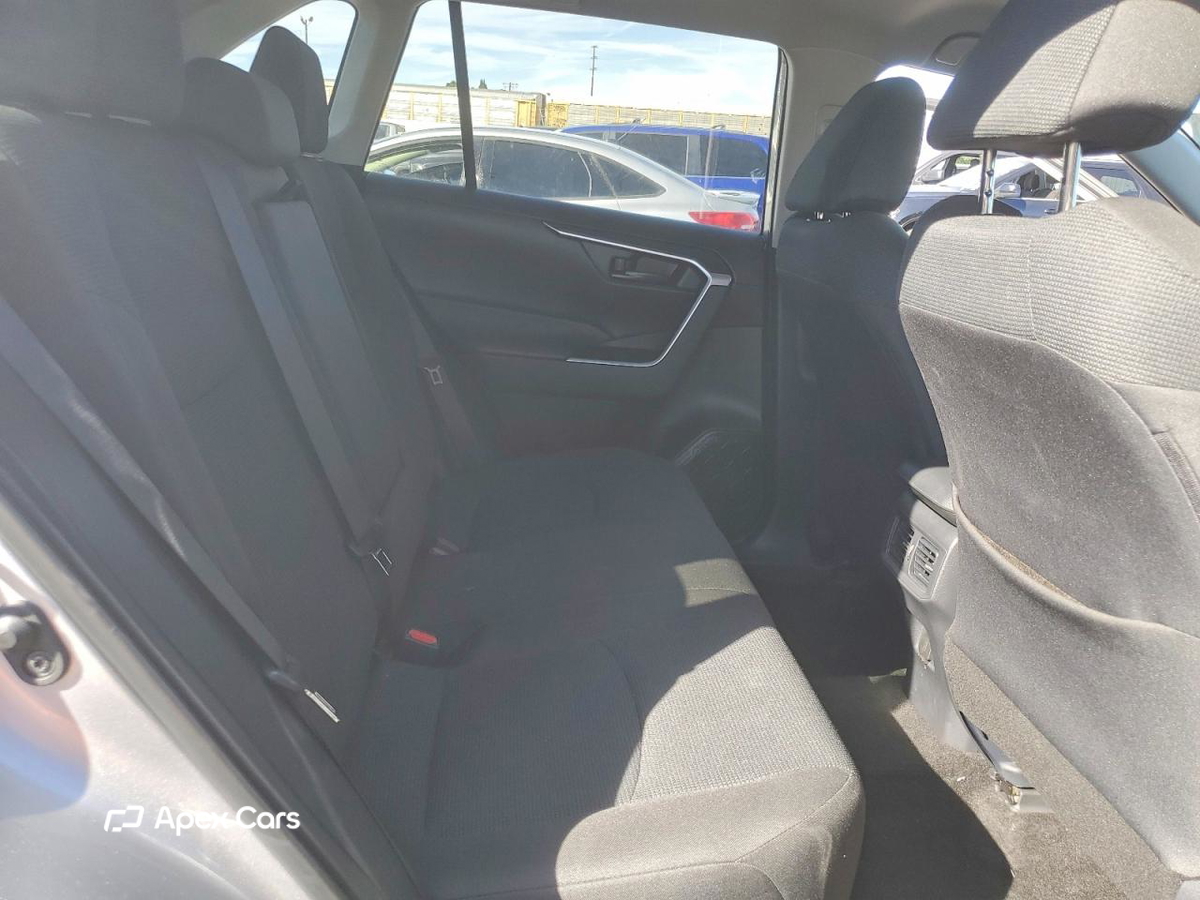 Toyota RAV 4 2025