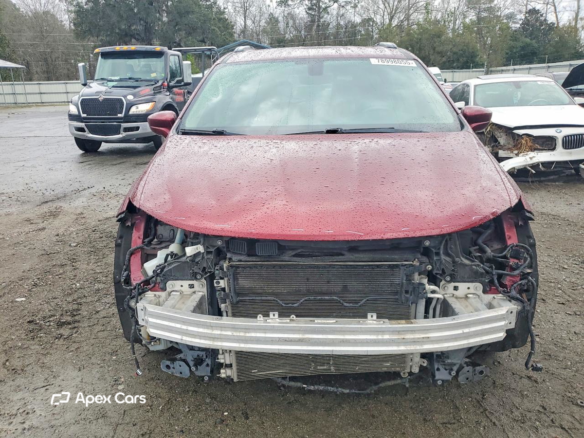 Chrysler Pacifica 2017